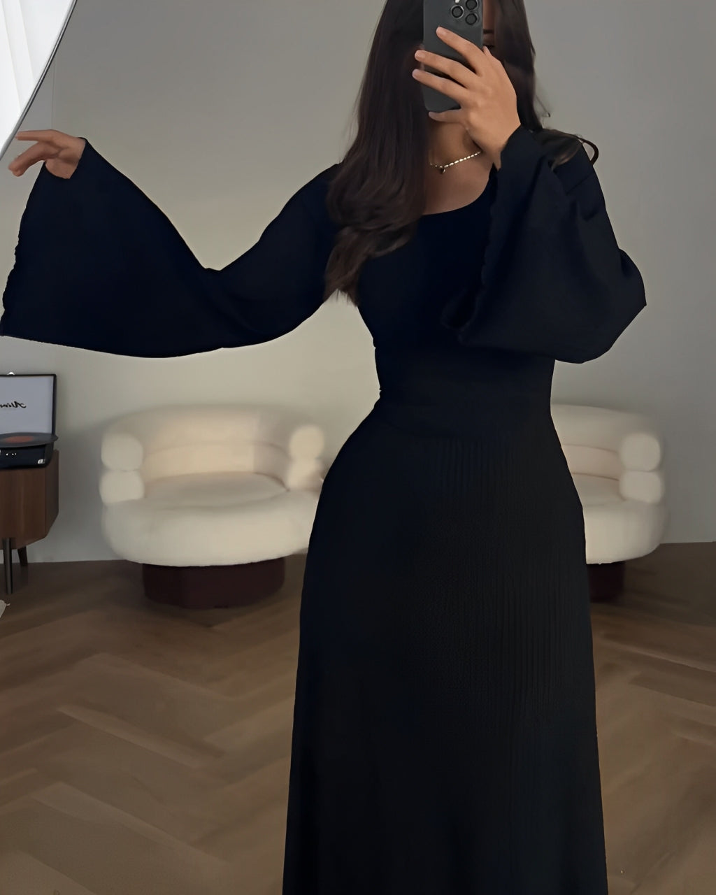 Aiah - Elegant Strikket Maxikjole